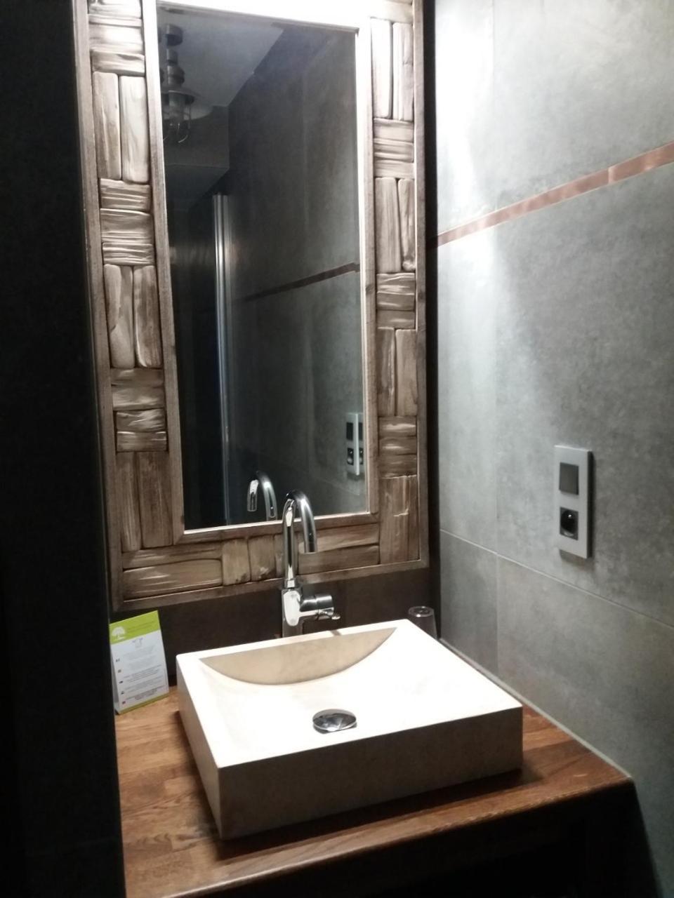 La Boussieroise Bed & Breakfast Boussieres-en-Cambresis Bagian luar foto